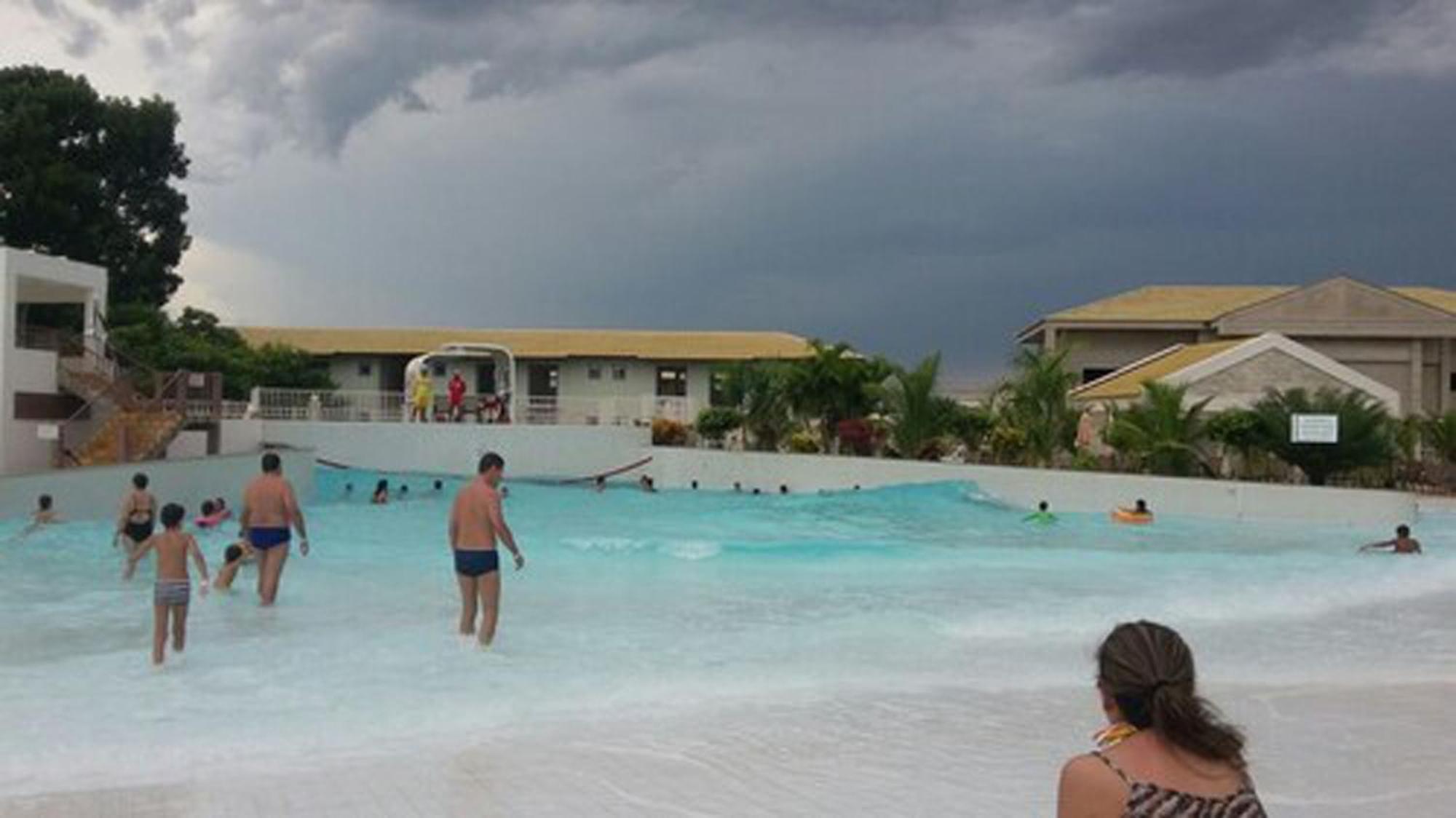 L'Acqua Diroma Oficial - Parque Com Piscina De Ondas Exclusiva Caldas Novas Exterior photo